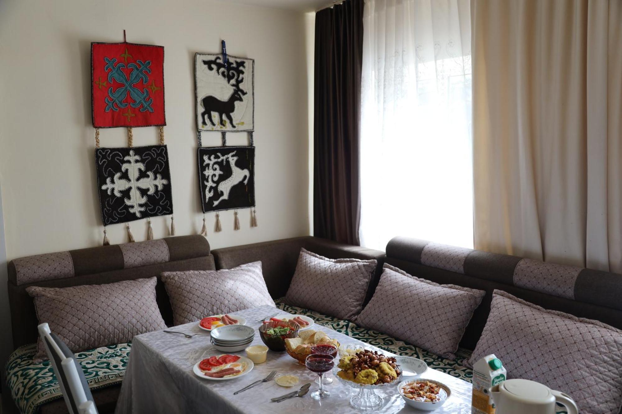 By River 246 كاراكول المظهر الخارجي الصورة